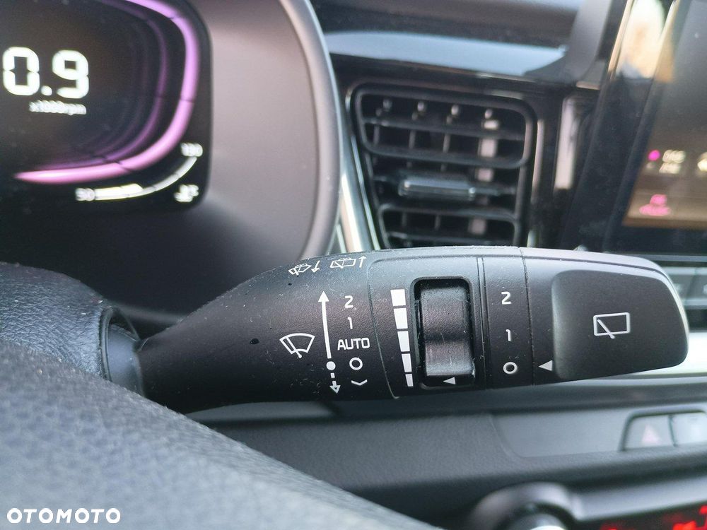 Kia Stonic 1.0 T-GDI L - 28