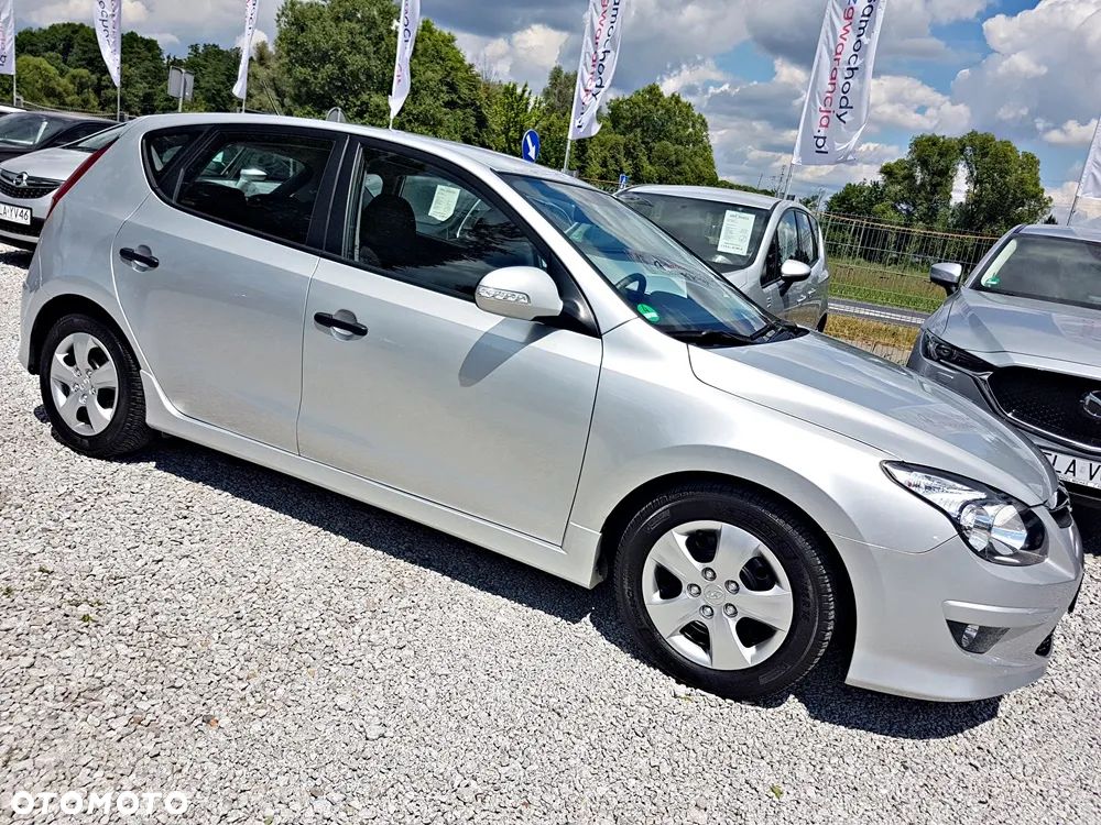 Hyundai i30 i30cw 1.4 UEFA EURO 2012 Edition - 4