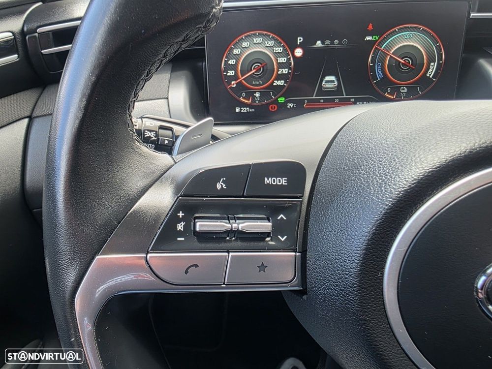 Hyundai Tucson 1.6 T-GDI HEV Premium - 26