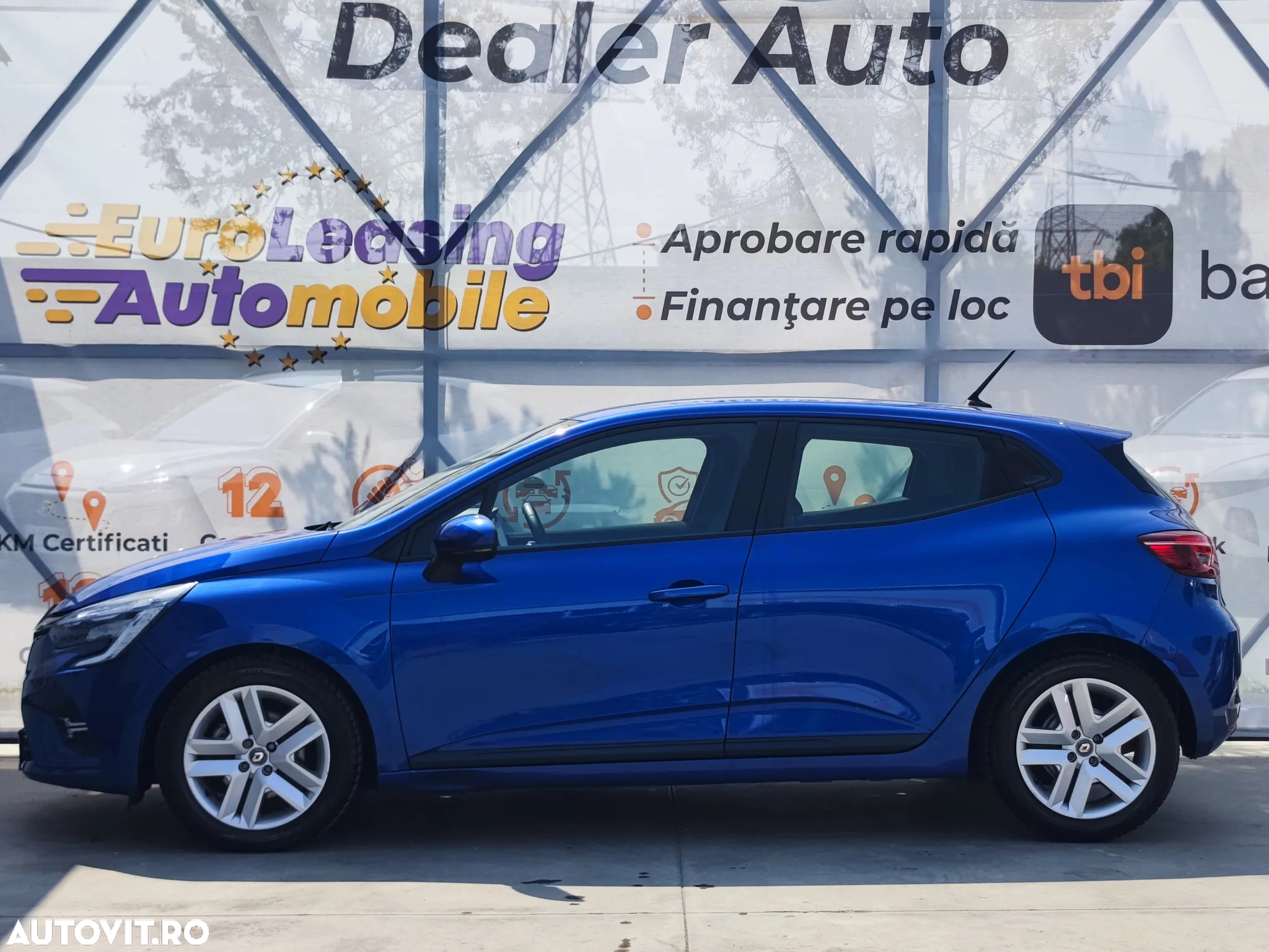 Renault Clio E-TECH Hybrid 140 ZEN - 5