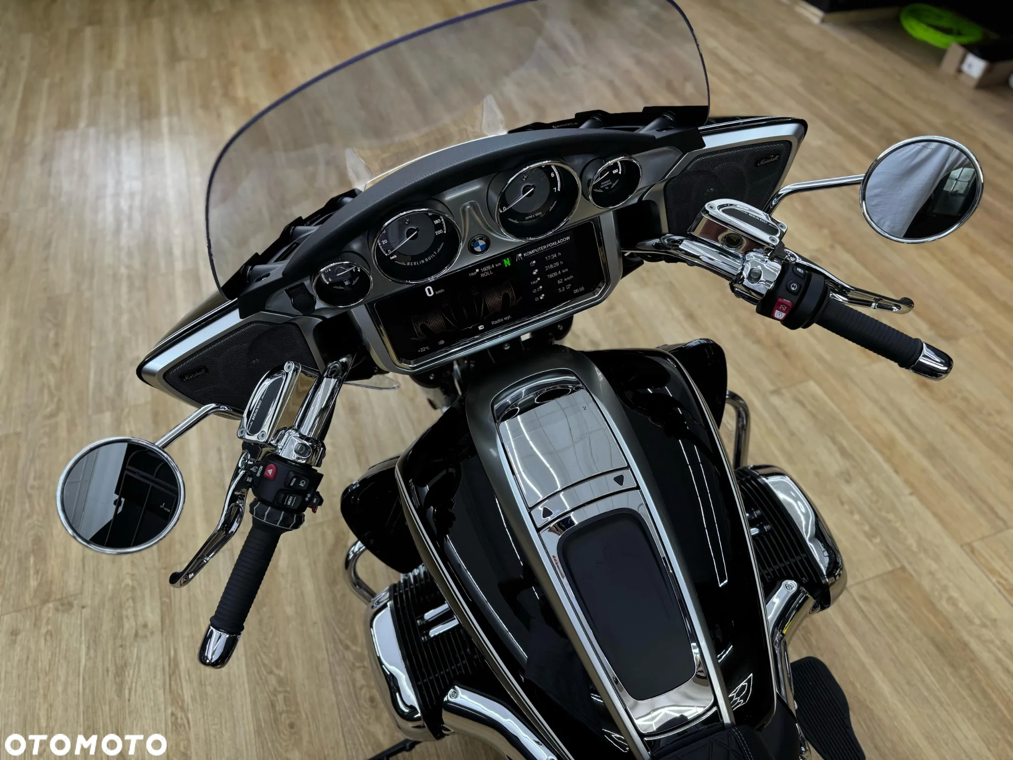 BMW R - 6
