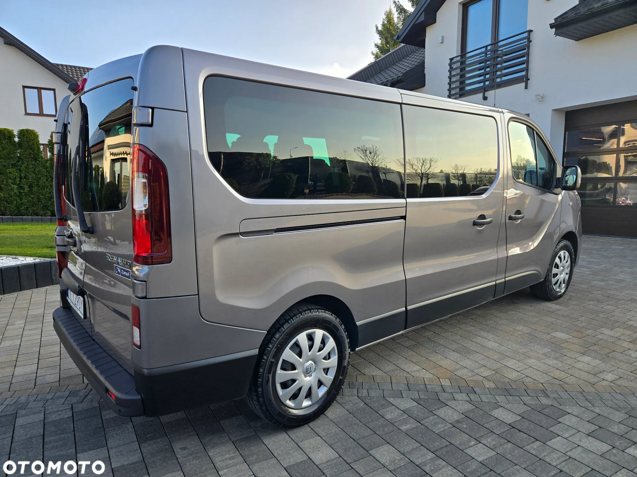 Renault Trafic Grand SpaceClass 2.0 dCi EDC - 5