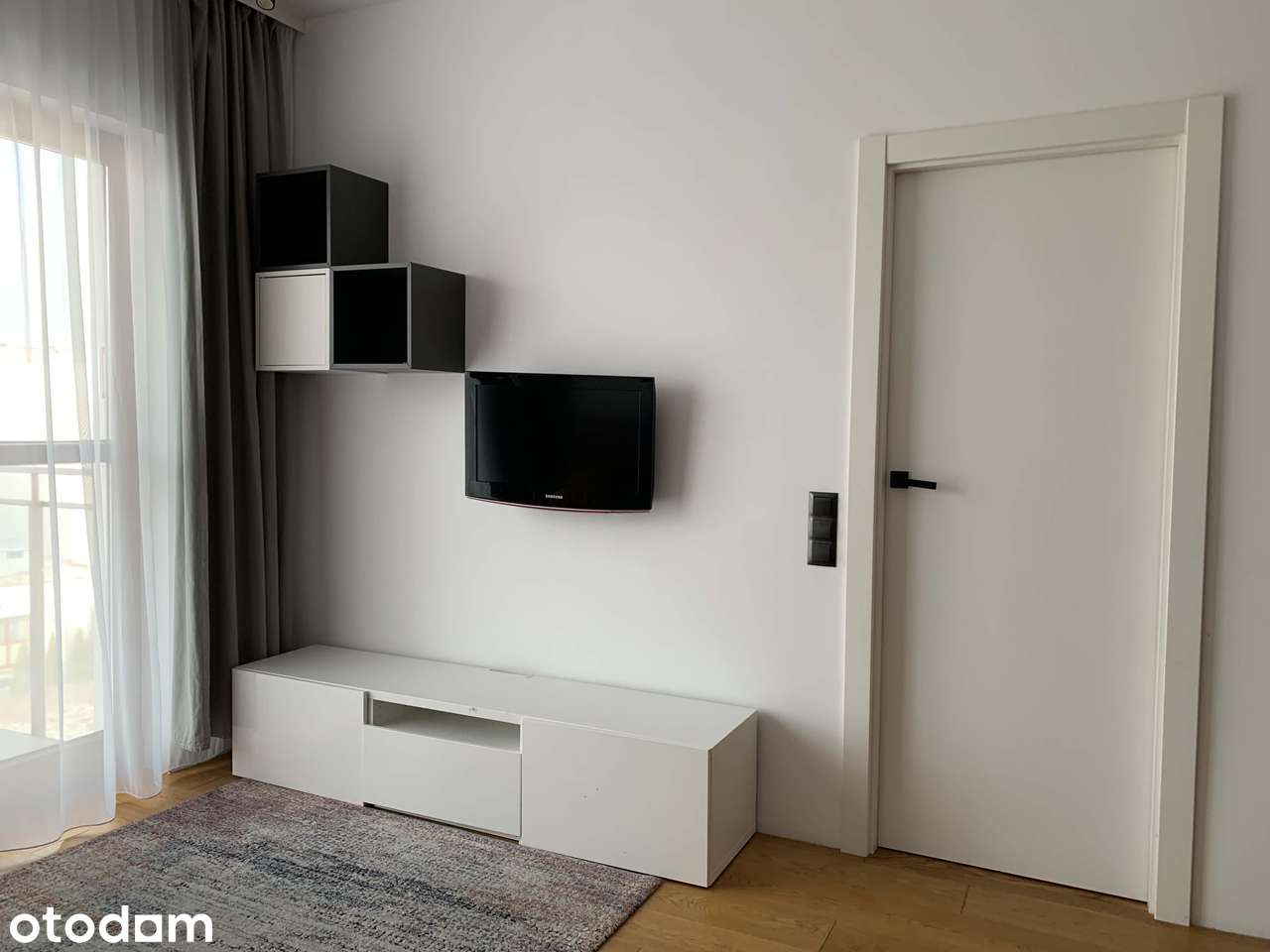 Miasteczko Wilanów, 2 - pokojowy nowoczesny apartament (BEZ PROWIZJI)