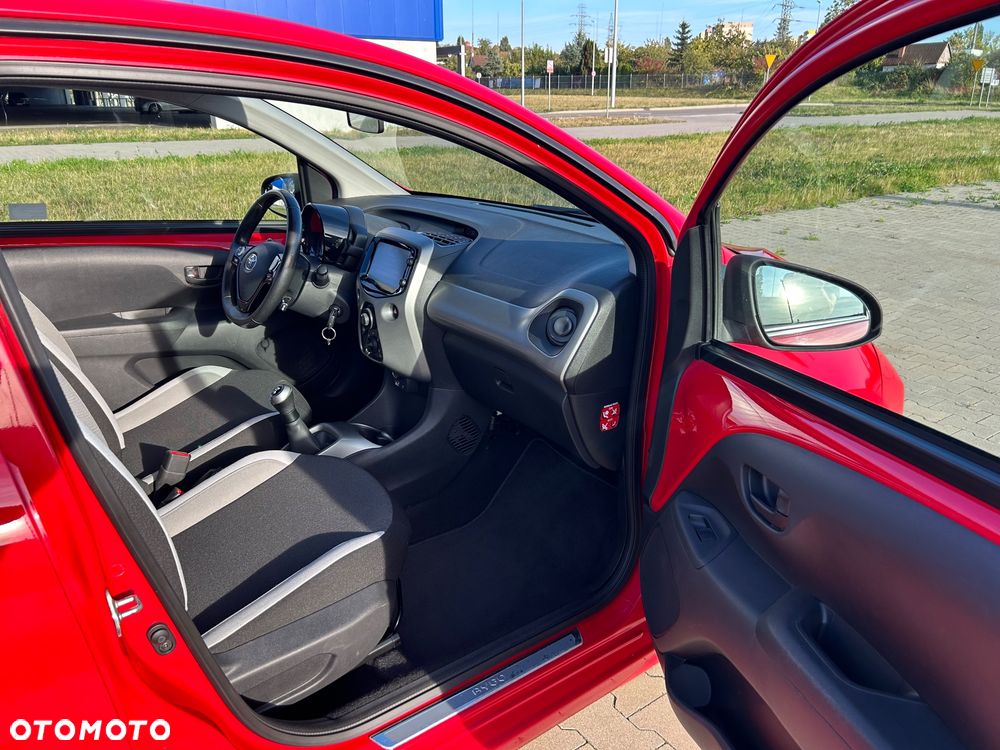 Toyota Aygo 1.0 VVT-i Sprint EU6 - 17