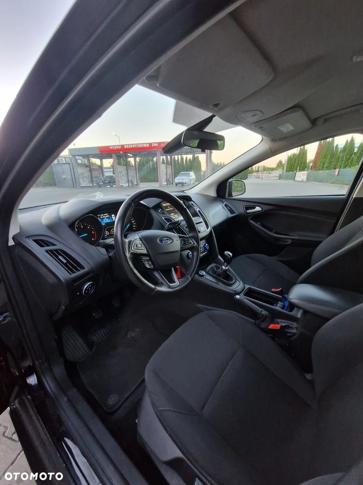 Ford Focus 1.5 TDCi DPF Start-Stopp-System COOL&CONNECT - 10