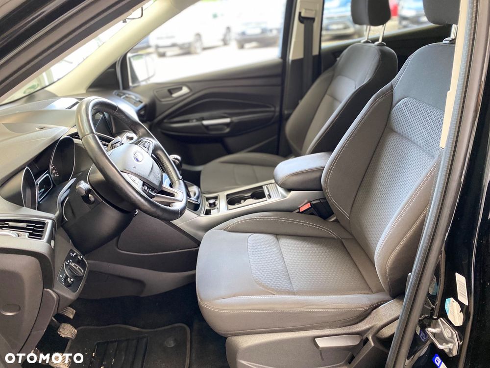 Ford Kuga 2.0 TDCi FWD Titanium - 9