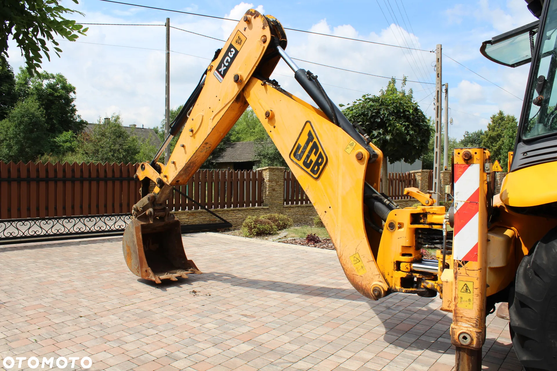 JCB 3CX CONTRACTOR - 18