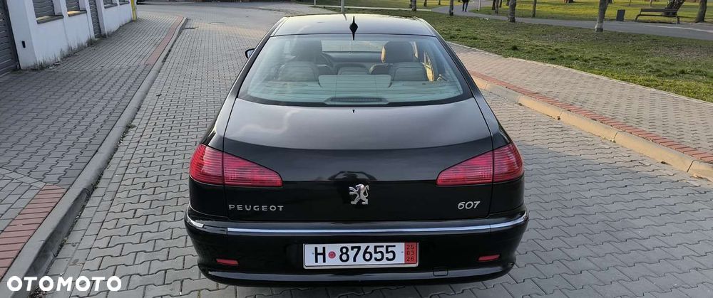 Peugeot 607 - 12
