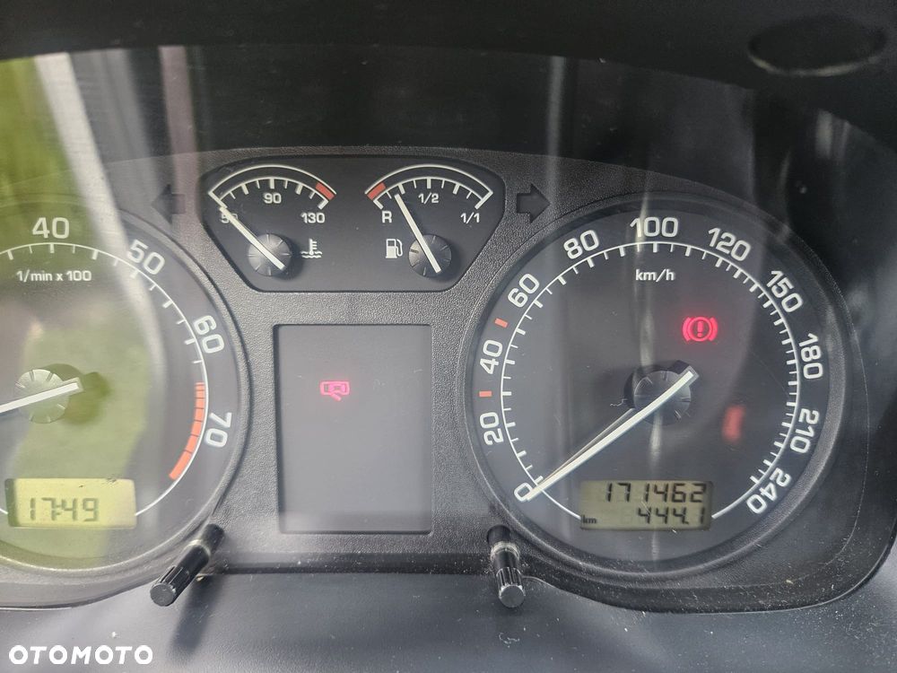 Skoda Octavia 1.6 Tour - 2
