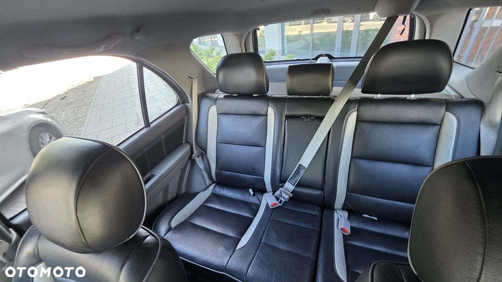 Mitsubishi Outlander 2.0 Turbo 4WD - 20