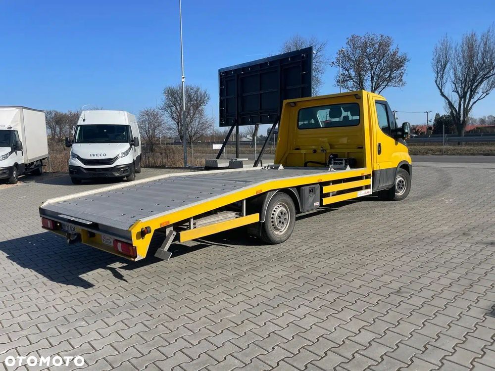 Iveco Daily 35S18 3.0 180KM Autolaweta Salon PL tempomat hak 3,5t LED - 4