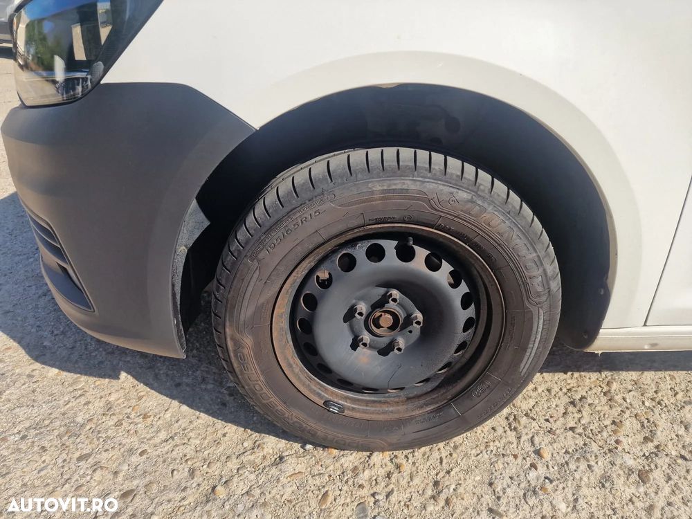 Volkswagen Caddy 2.0 TDI DSG - 19