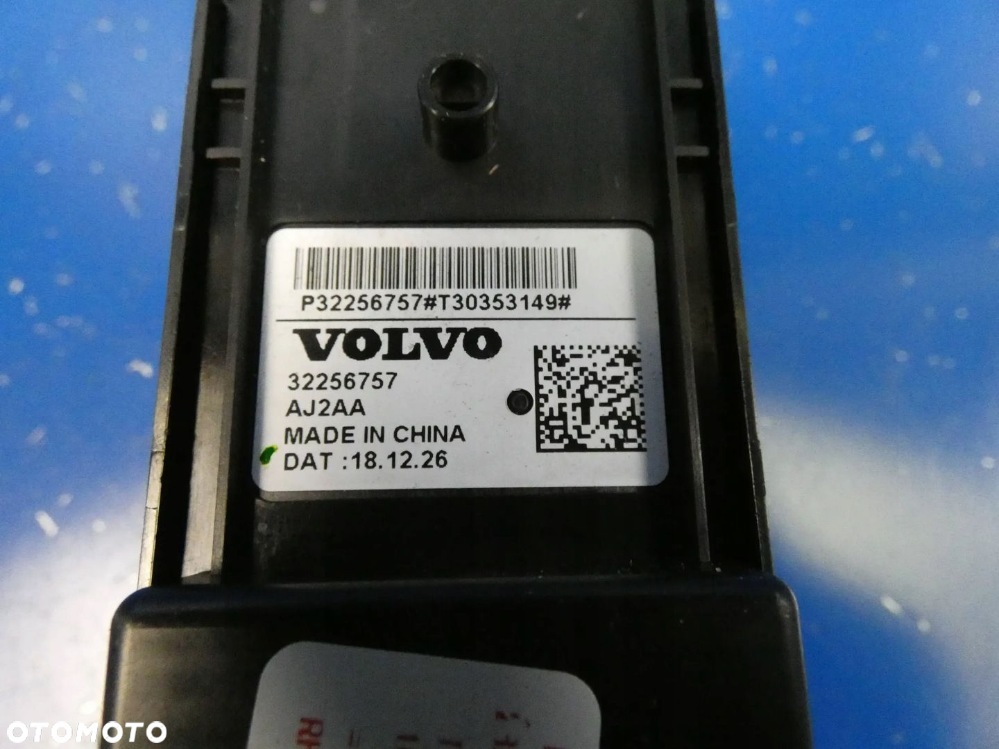 VOLVO XC40 PRZEŁACZNIK SZYB LEWY PRZÓD PRZEDNI - 3