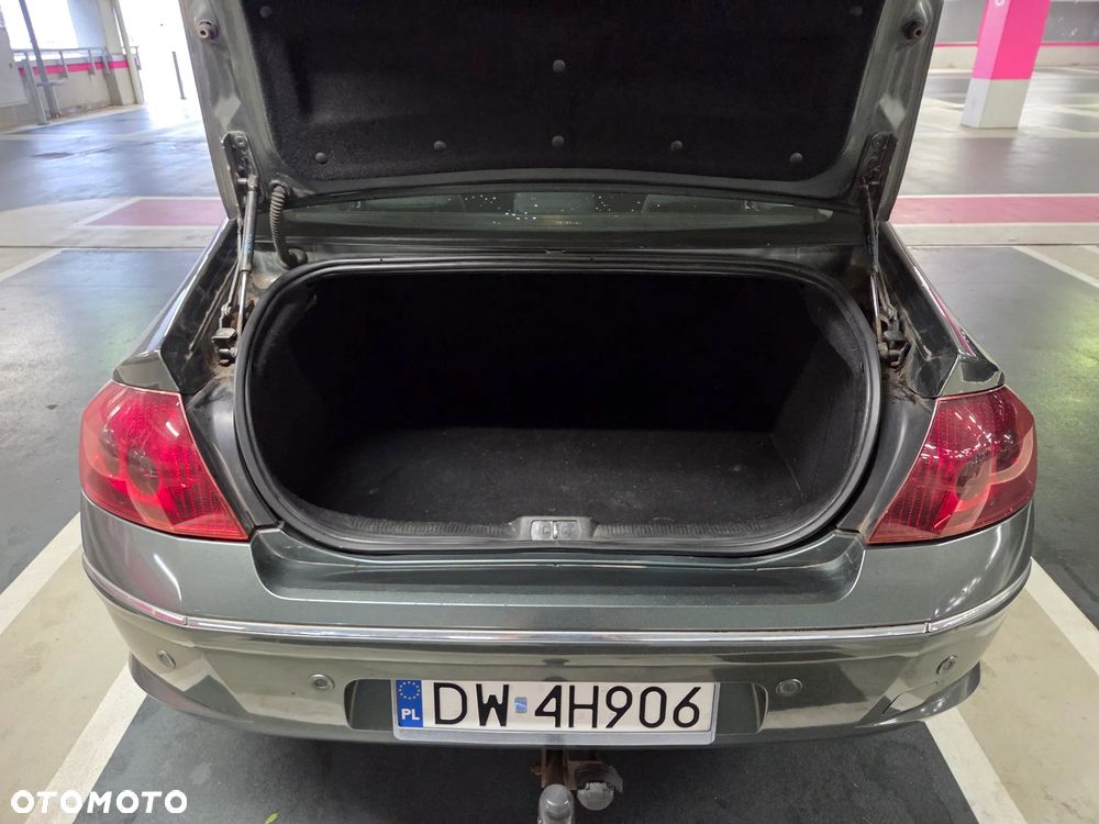 Peugeot 407 - 13