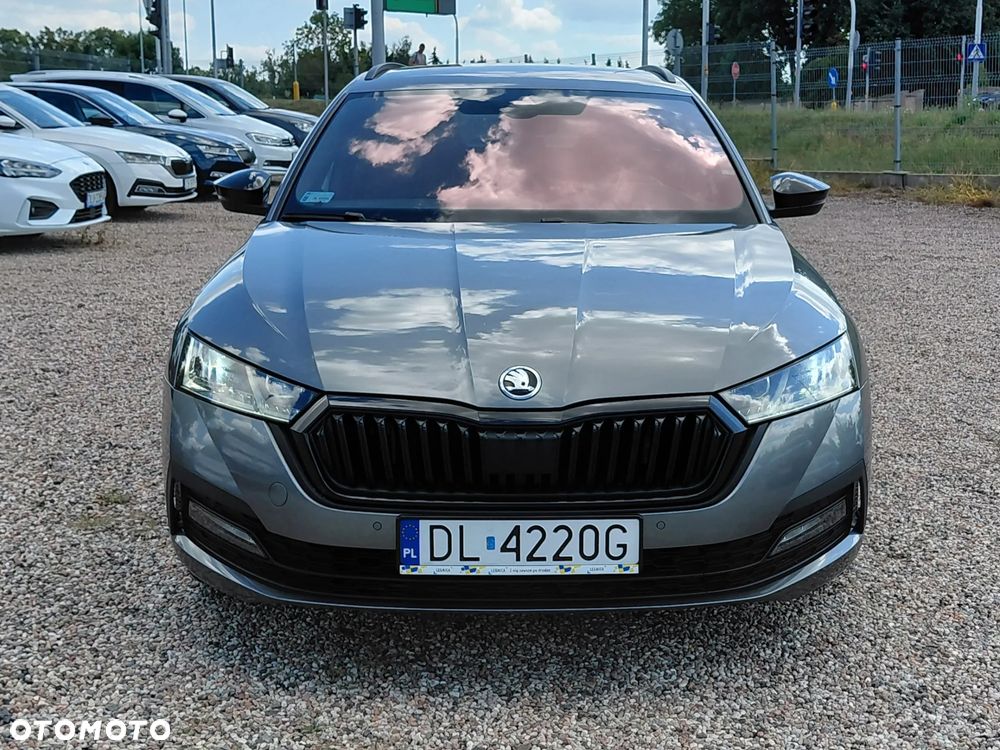 Skoda Octavia 2.0 TSI 4x4 Sportline DSG - 29