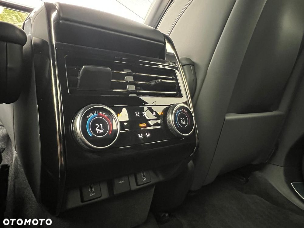 Land Rover Range Rover Sport S 3.0 D250 mHEV Dynamic SE - 13