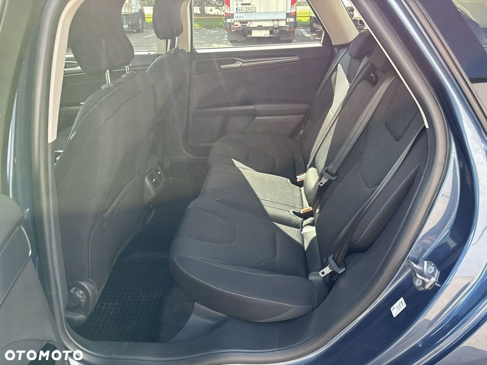 Ford Mondeo - 19