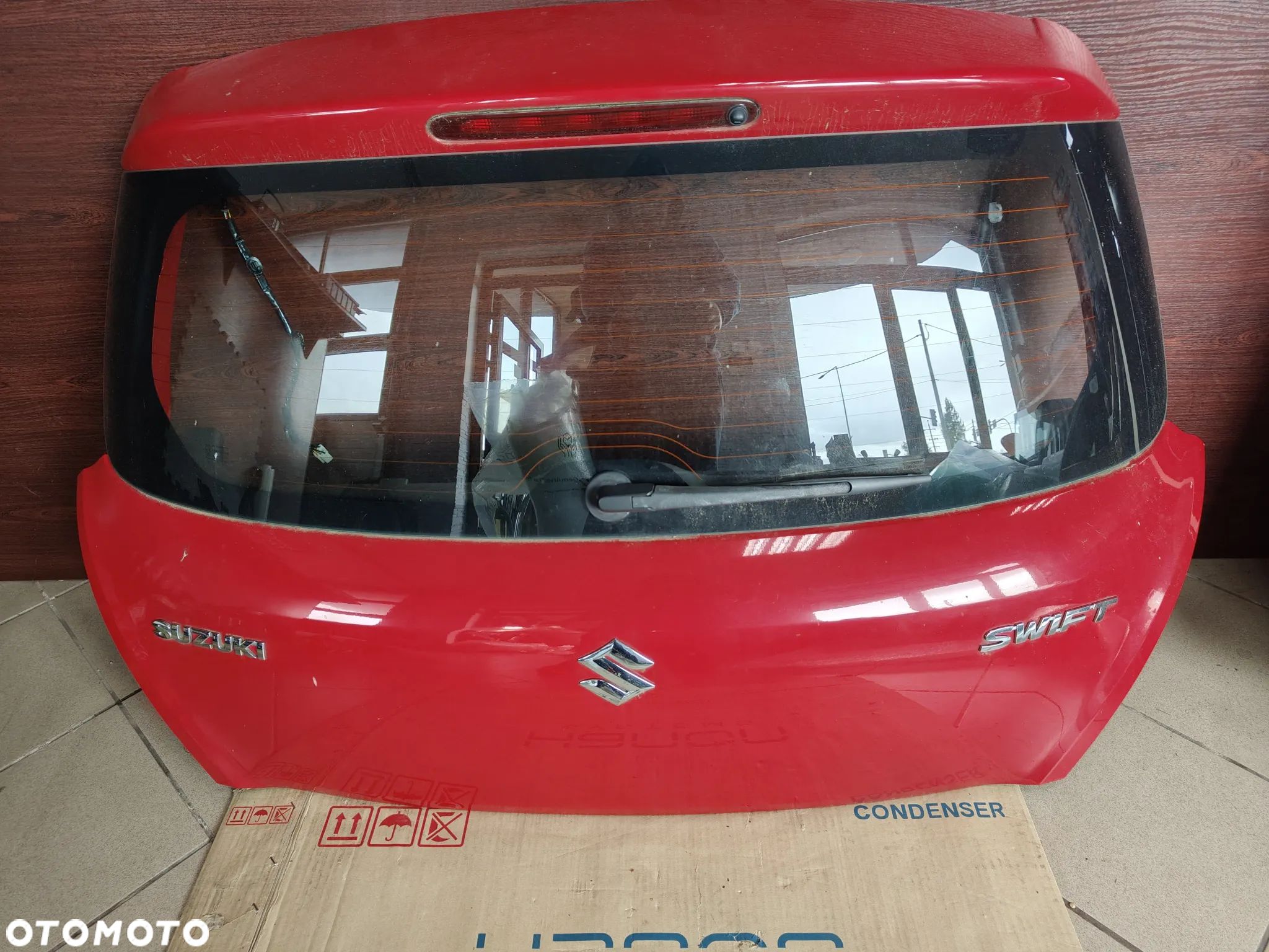 Suzuki Swift 2010-2017 ZCF klapa kompletna - 1