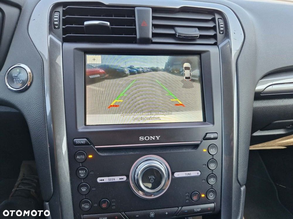 Ford Mondeo 2.0 EcoBlue Titanium - 22