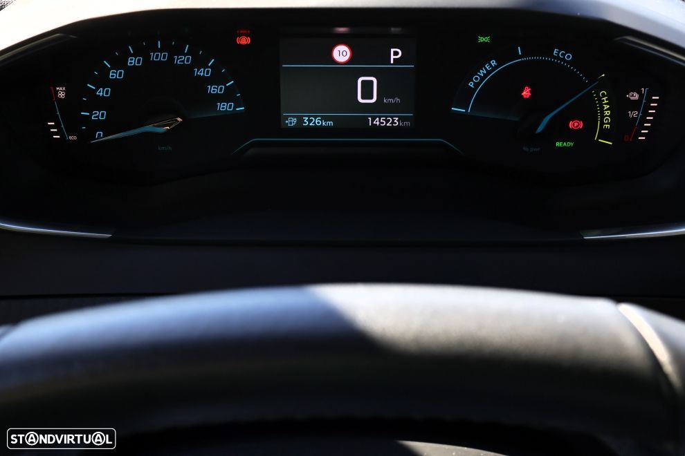 Peugeot e-2008 54 kWh Style - 8