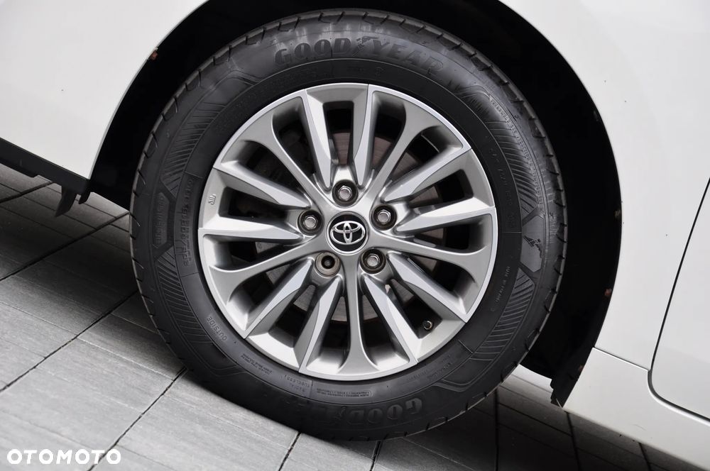 Toyota Verso 1.8 7-Sitzer Skyview Edition - 16