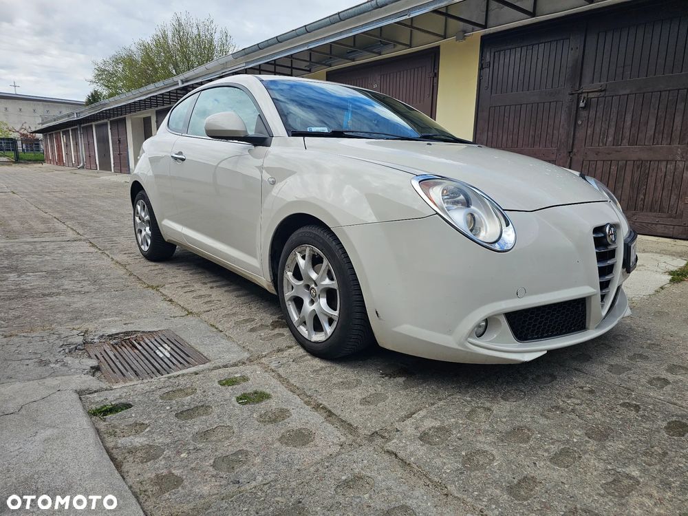 Alfa Romeo Mito 1.4 MultiAir Distinctive - 2