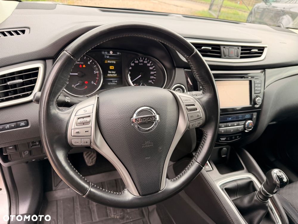 Nissan Qashqai 1.5 dCi Visia - 20