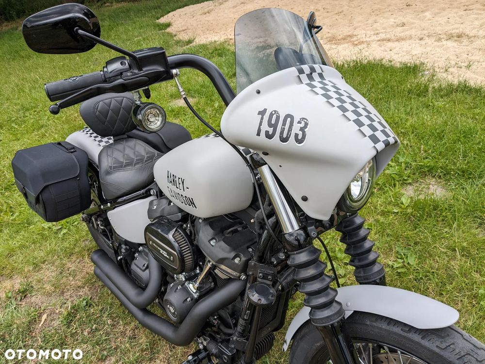 Harley-Davidson Softail Street Bob - 4
