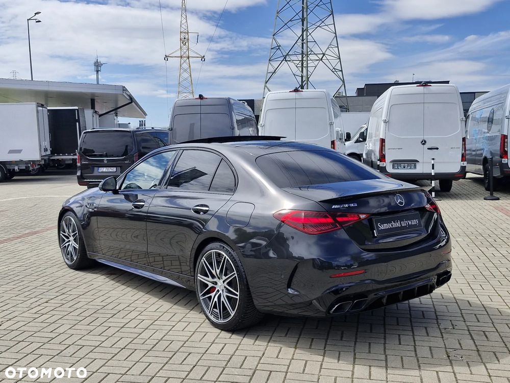 Mercedes-Benz Klasa C AMG 63 S E Performance PHEV 4-Matic - 3