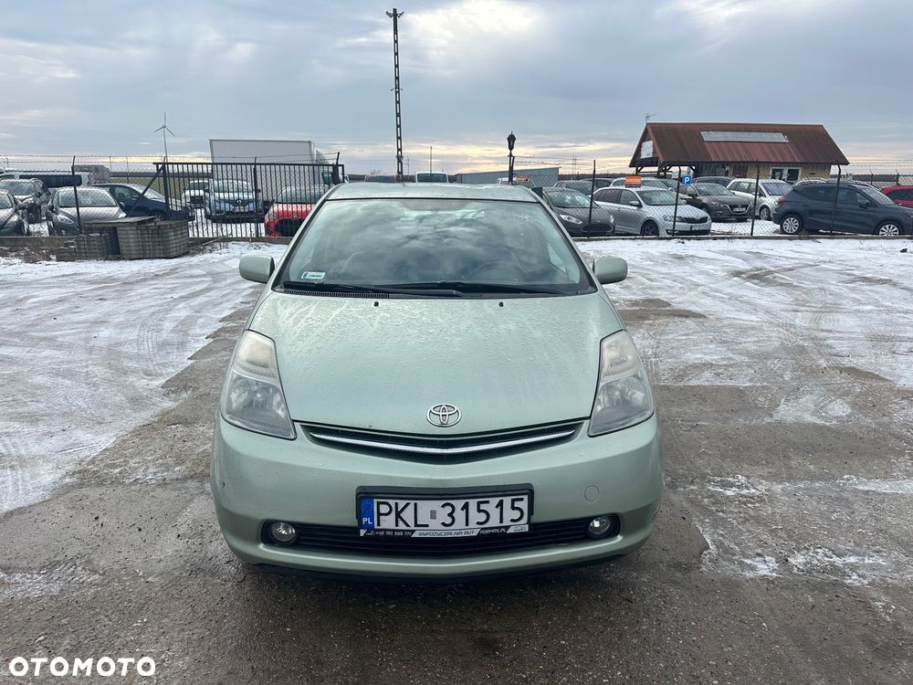 Toyota Prius 1.5 VVT-i Sol (nav) - 3