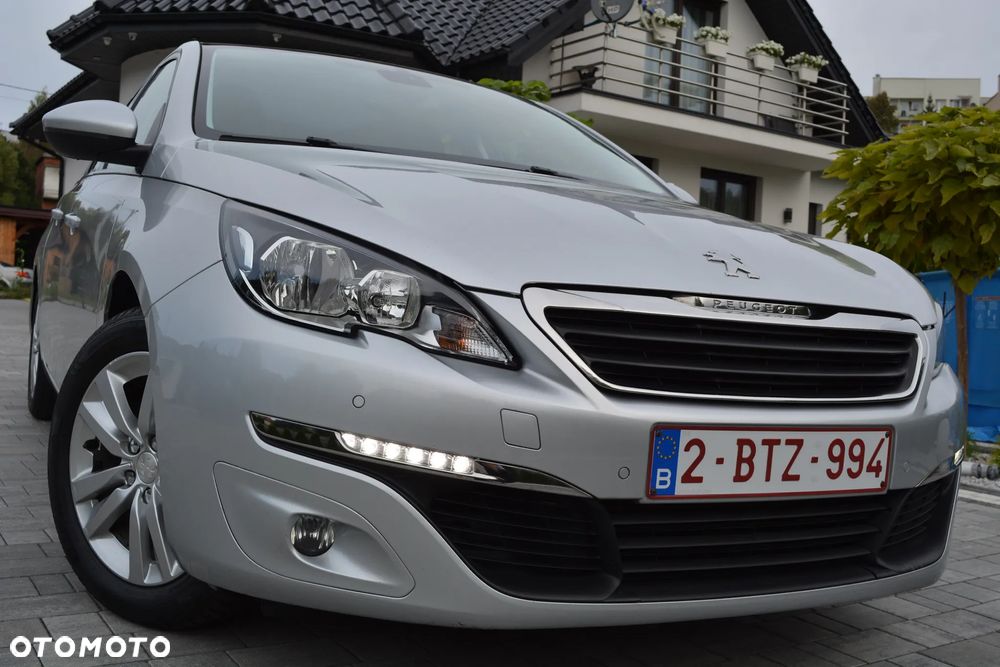 Peugeot 308 e-HDi 115 Stop & Start Niveau 2 Business-Line - 1