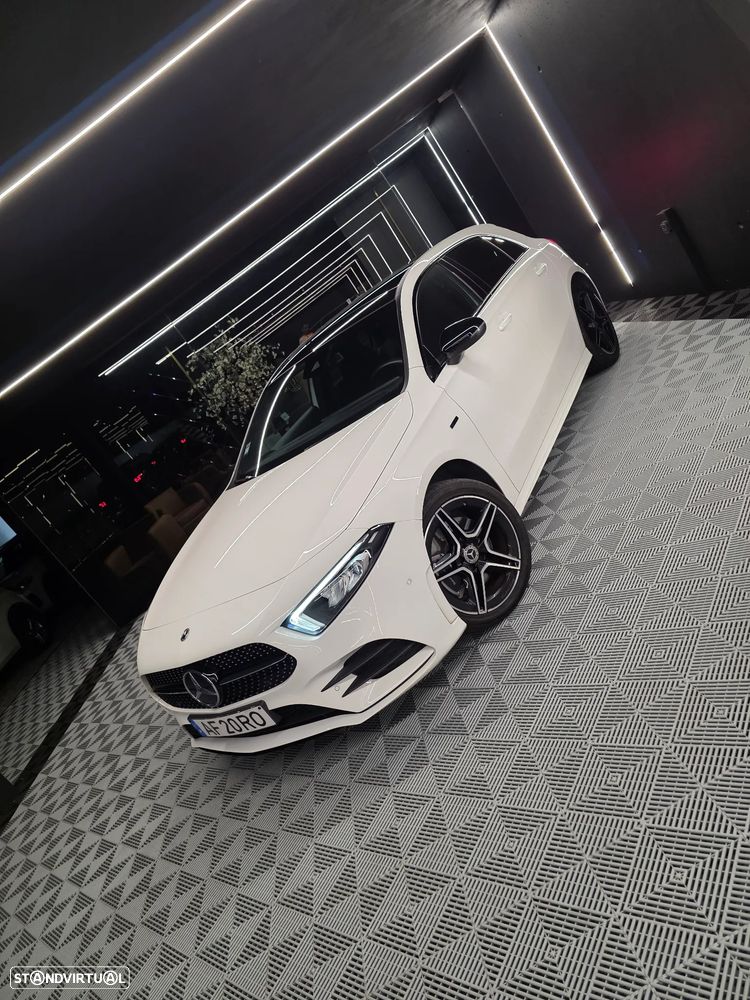 Mercedes-Benz A 250 e AMG Line - 6