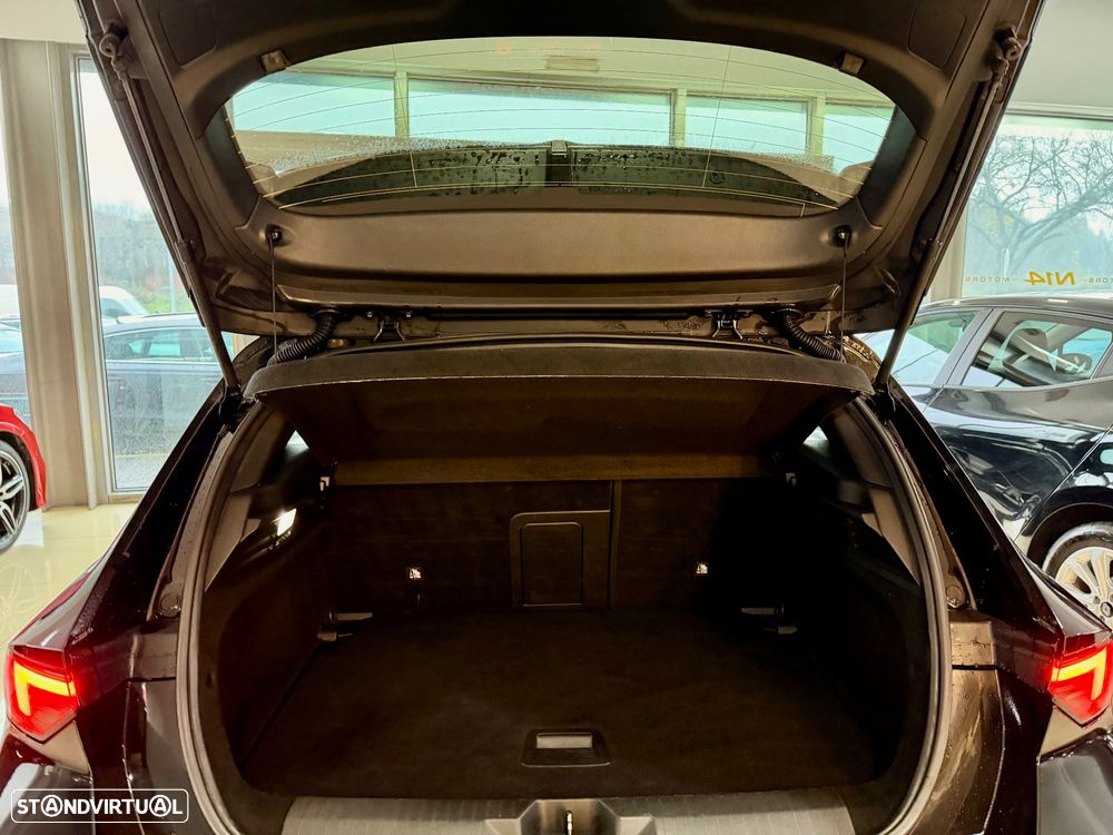 Opel Astra 1.2 T Edition - 32