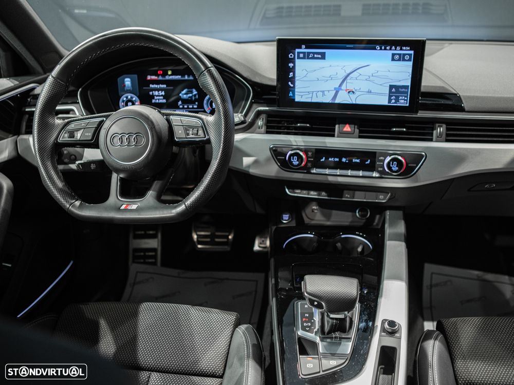 Audi A4 Avant 35 TDI S line S tronic - 36