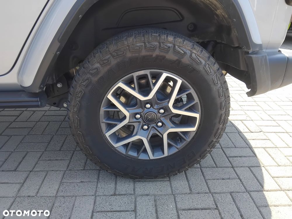 Jeep Wrangler Unlimited GME 2.0 Turbo Sahara - 6