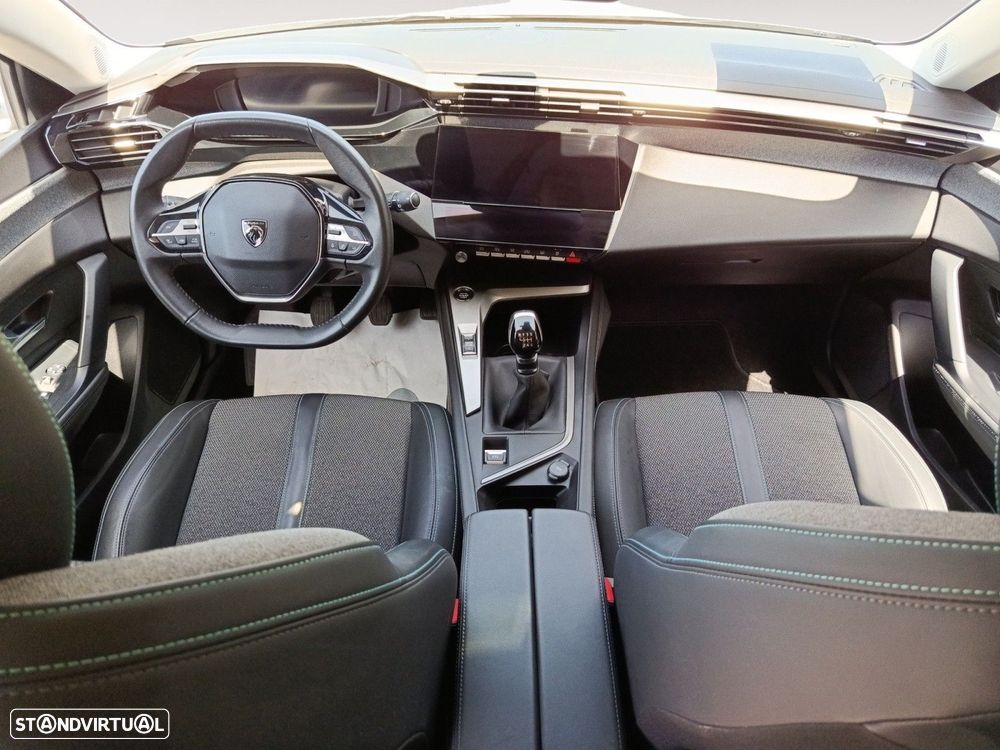 Peugeot 308 1.2 PureTech Allure - 10