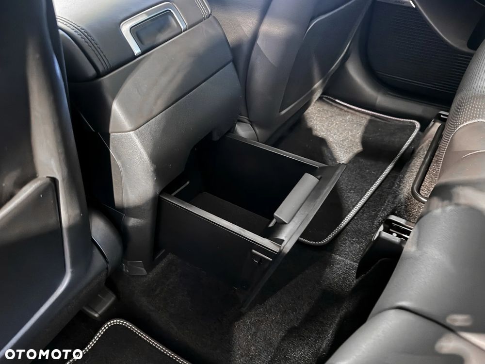 Hyundai Santa Fe 1.6 T-GDI HEV Platinum 4WD - 23