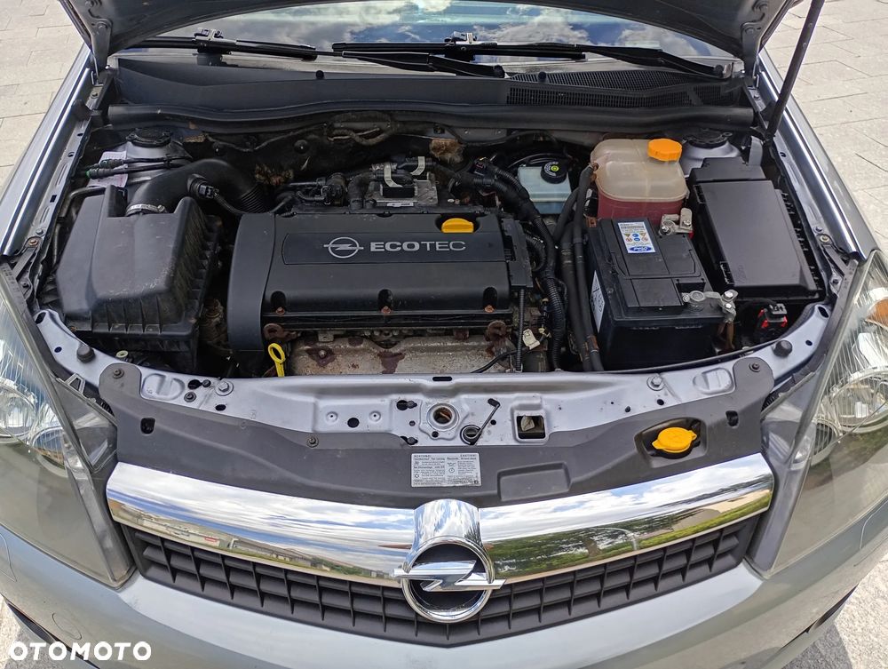 Opel Astra 1.6 Enjoy - 32