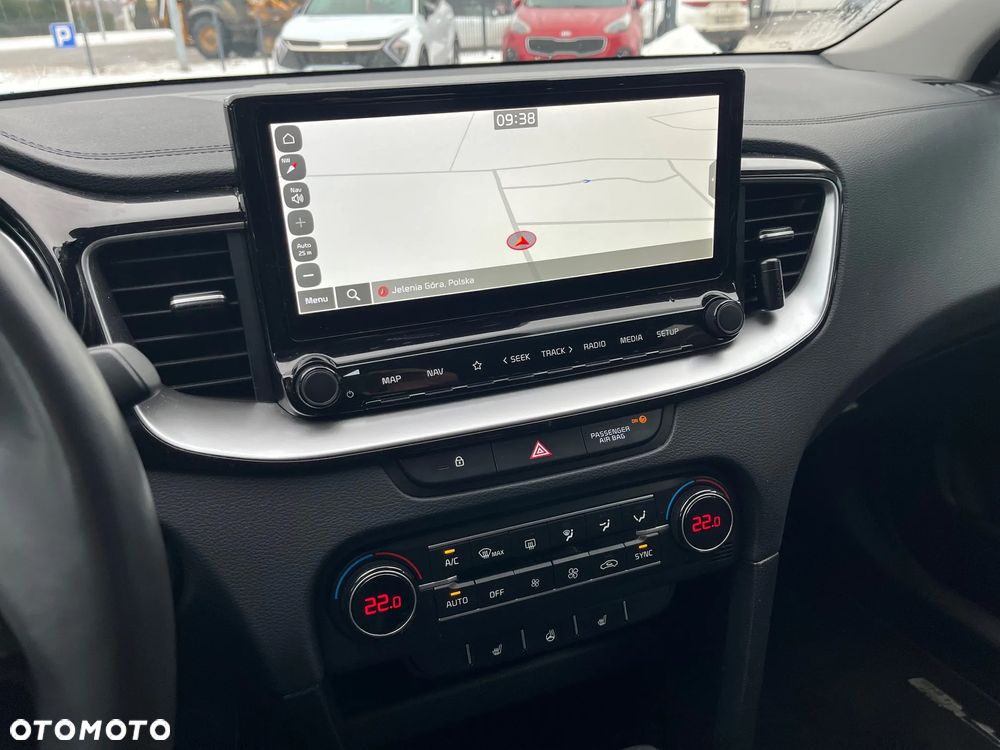 Kia Ceed 1.5 T-GDI Tribute DCT - 10