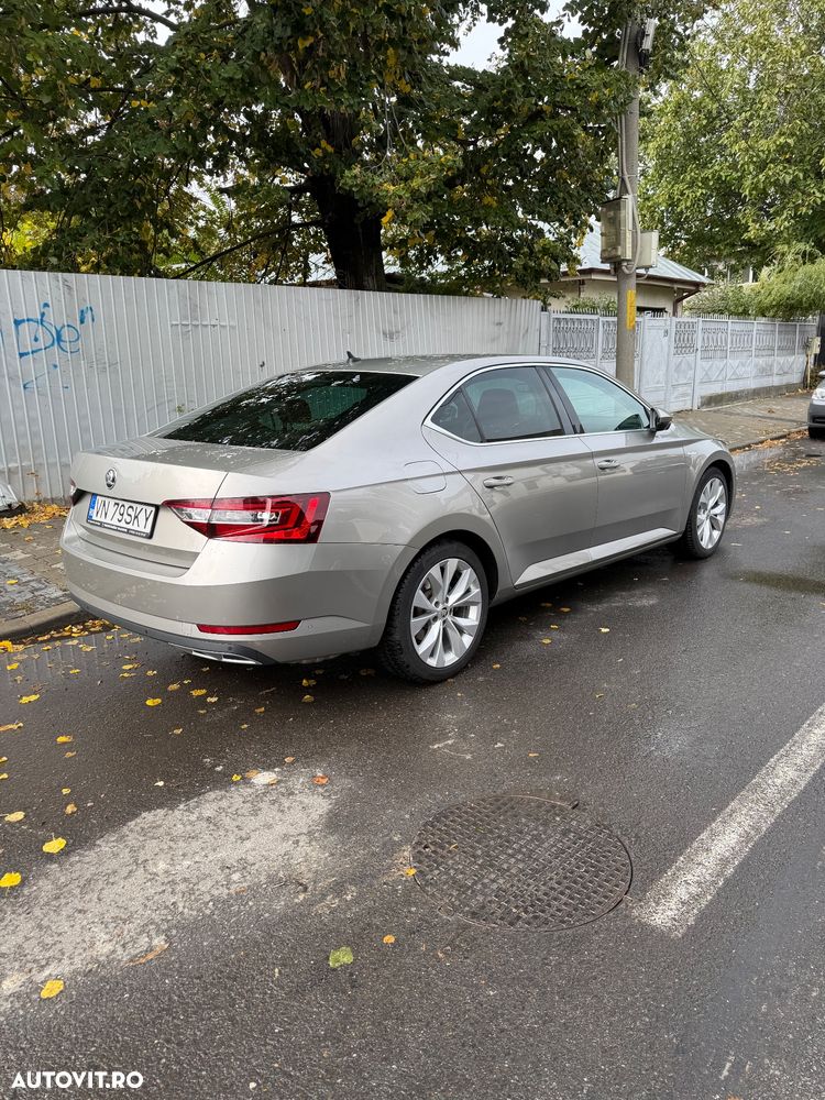 Skoda Superb 2.0 TSI DSG L&K - 4