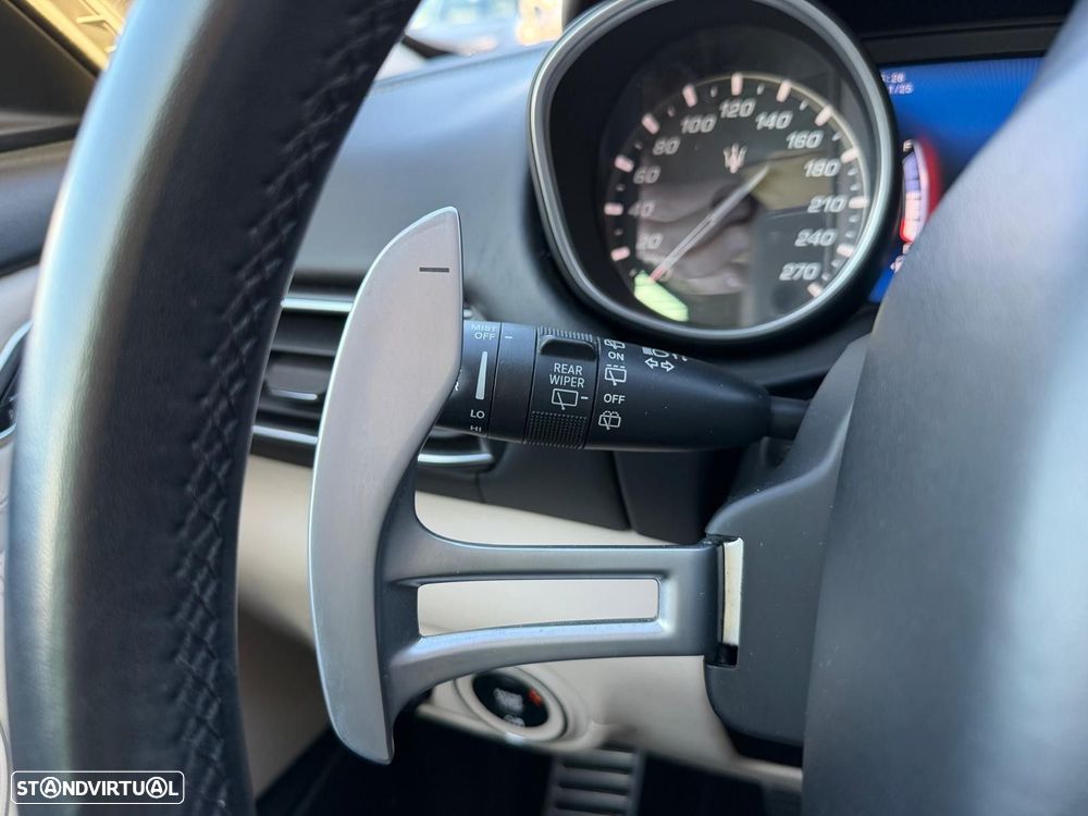 Maserati Levante 3.0 V6 Gransport - 24