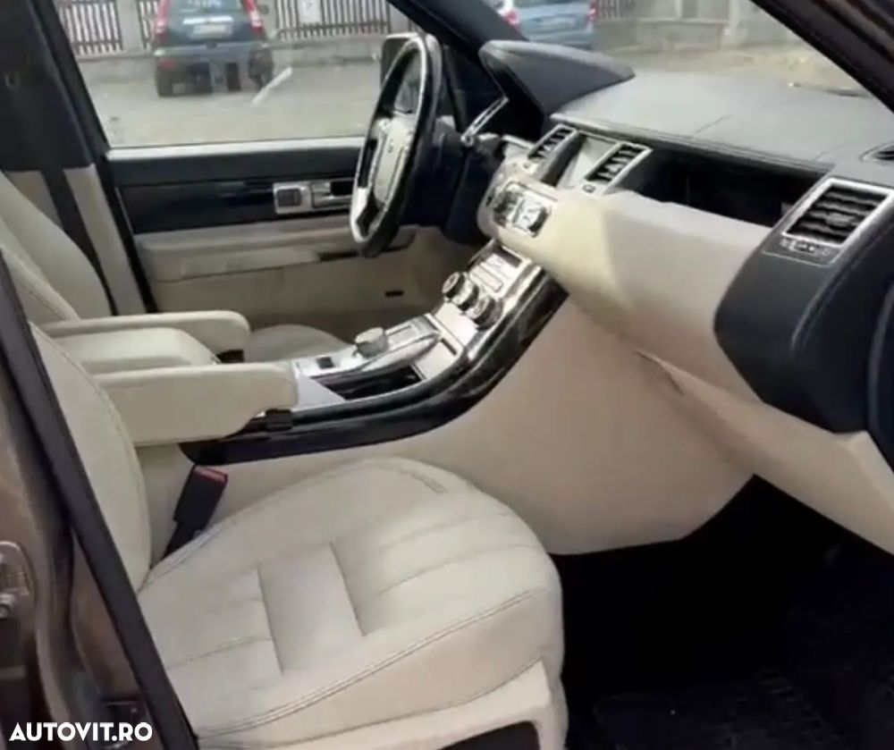 Land Rover Range Rover Sport 3.0 SDV6 HSE - 13