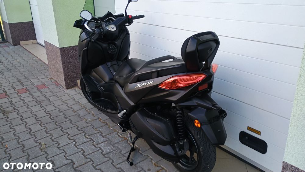 Yamaha X-max - 9