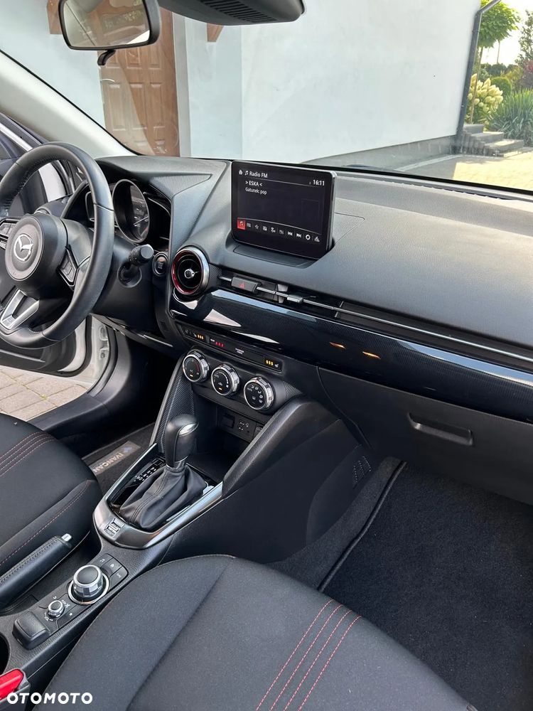 Mazda 2 SKYACTIV-G 90 Homura - 29