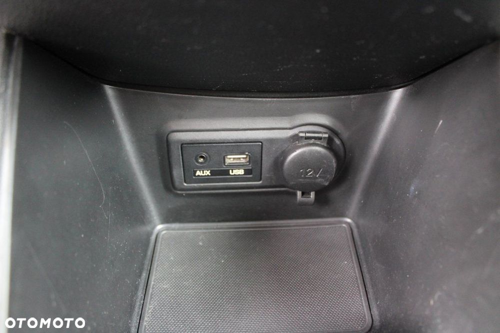 Hyundai ix20 - 23