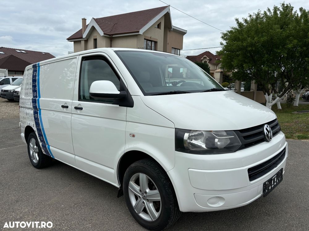 Volkswagen Transporter - 4