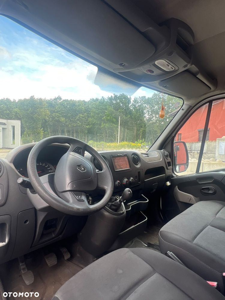 Renault Master - 10