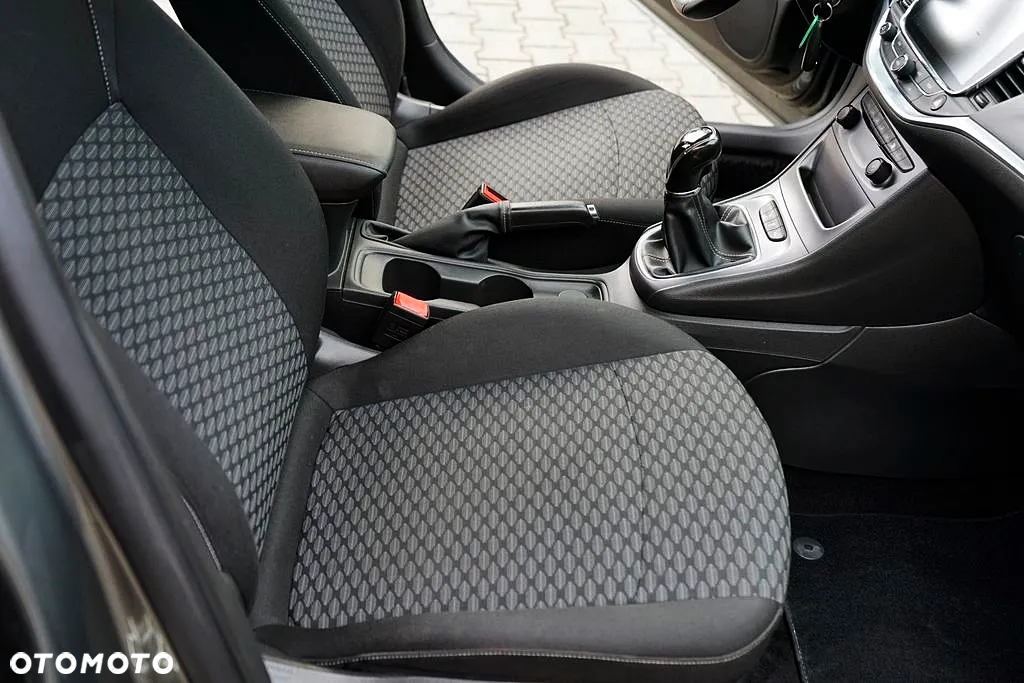 Opel Astra - 17