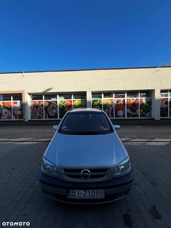 Opel Zafira 1.8 16V Elegance - 3