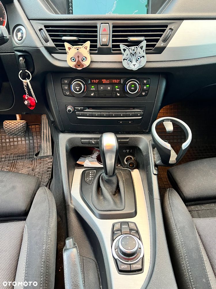 BMW X1 xDrive23d - 10